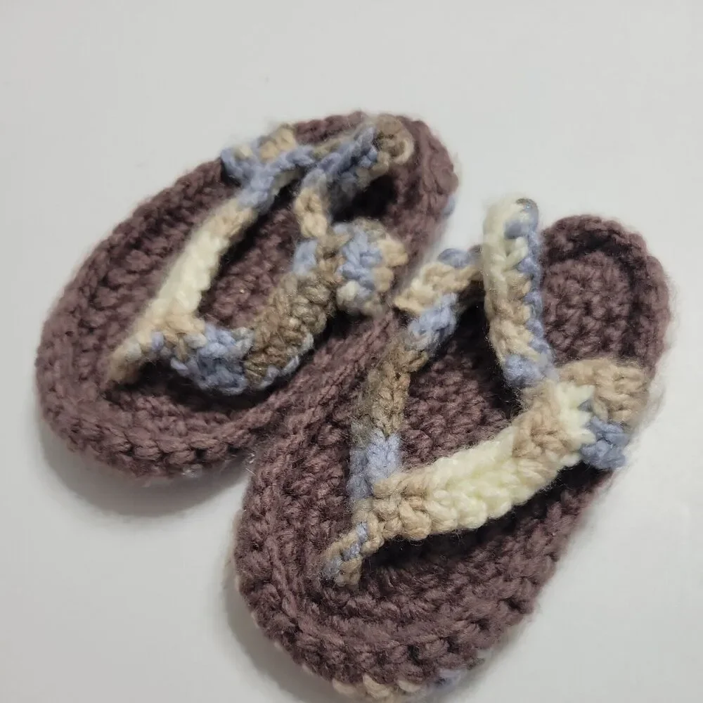 Hand Knit‎ Boys 5 House Shoes Blue Flip Flop Moccasin Yarn Sole Brown Boho Soft